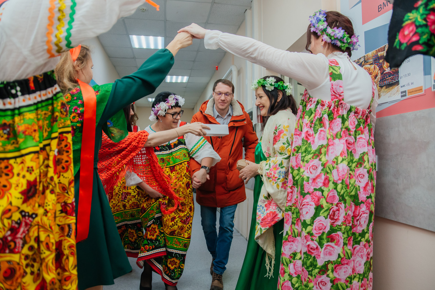 23 февраля и 8 марта