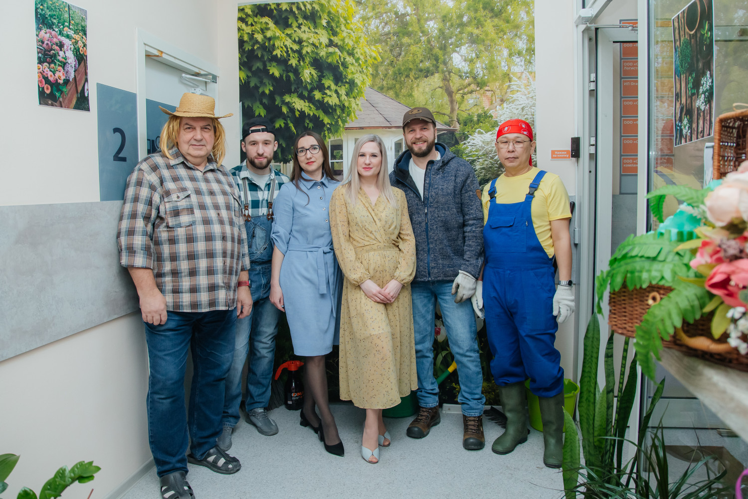 23 февраля и 8 марта