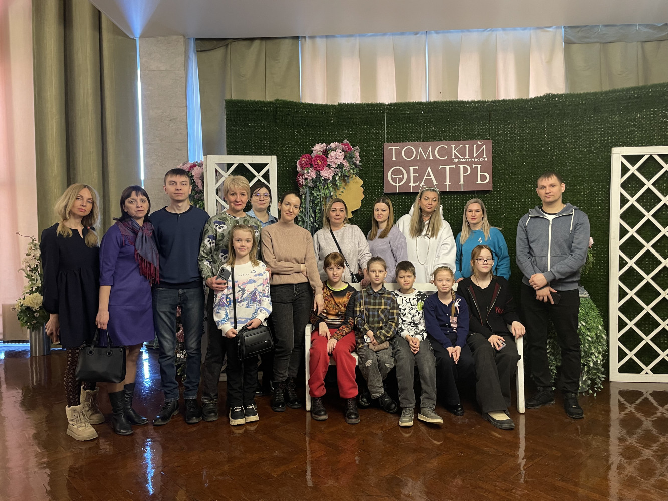 Наши в городе