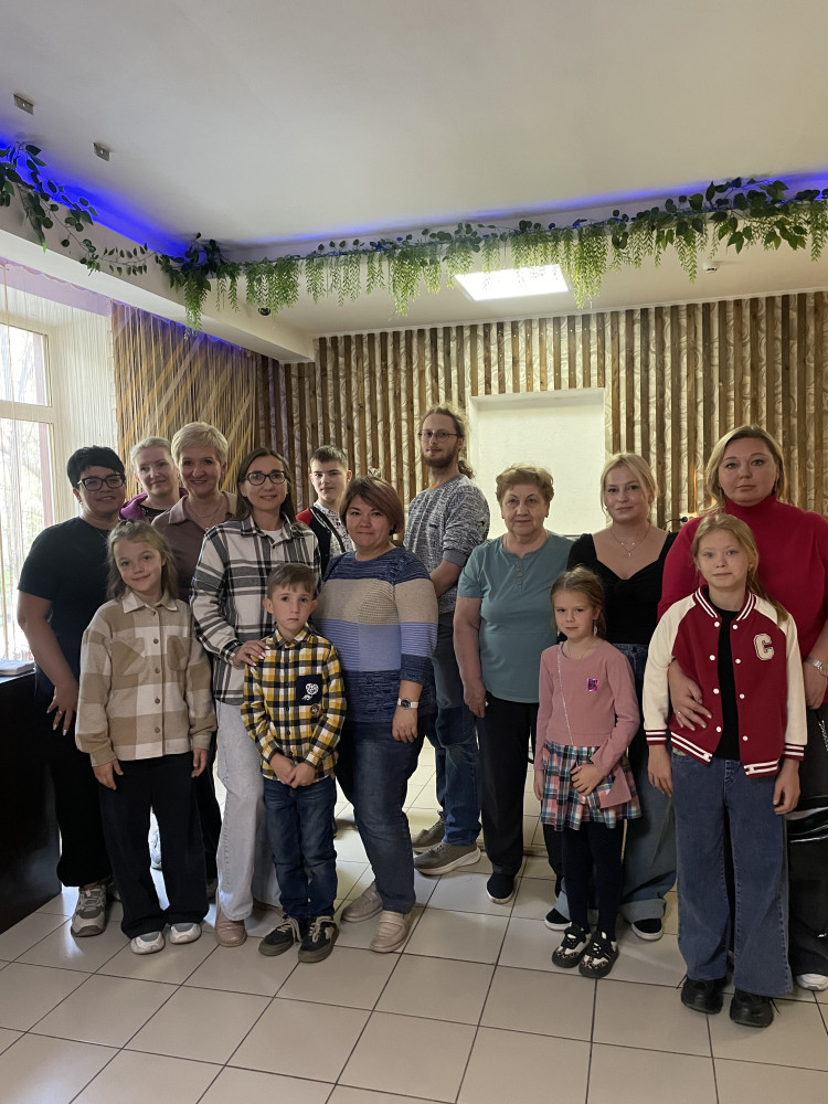 Наши в городе